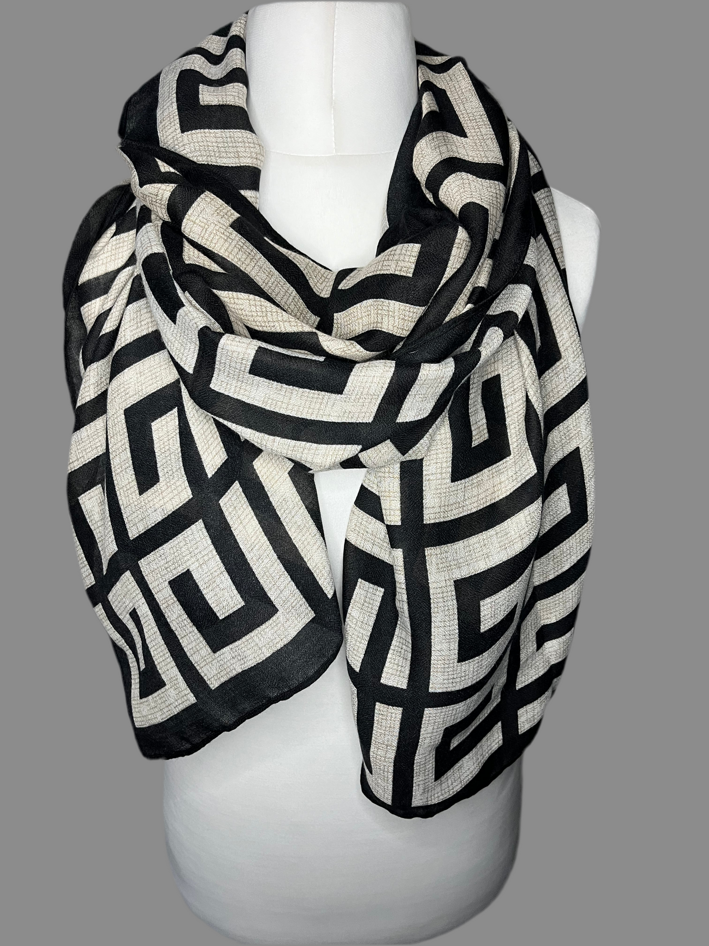 Geometric Scarf-Black & Beige
